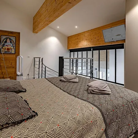 Loft Lumineux Avec Parking - 4 Pers. - Fr-1-885-39 Apartamento *